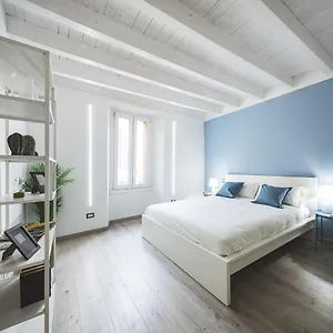 blue-lake-apartments.it-lombardy.com/