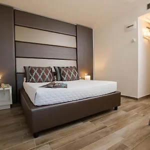 toscana-ambassador.it-tuscanyhotel.com/