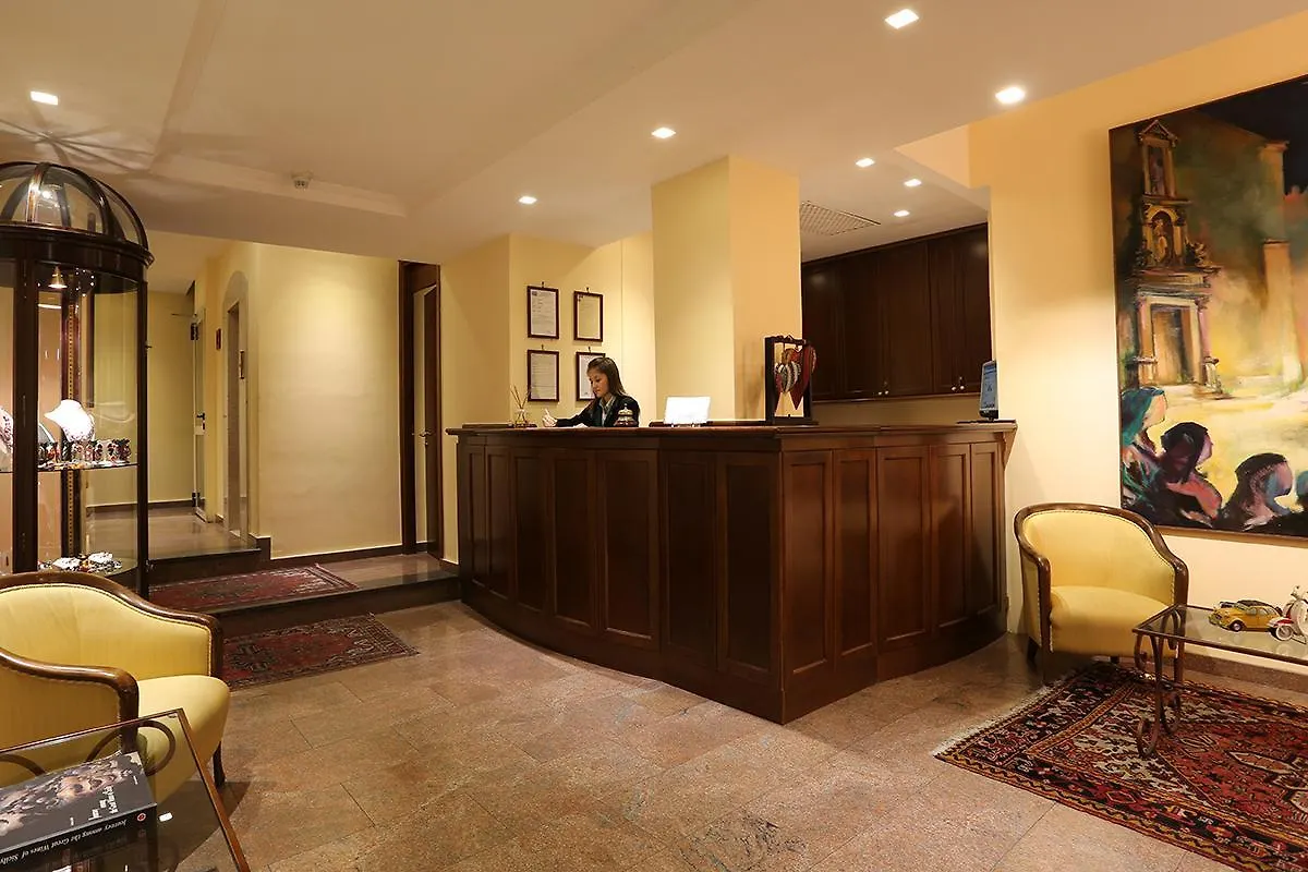 Hotel Isabella Taormina 3*,